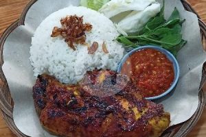 Aris Nasi Ayam