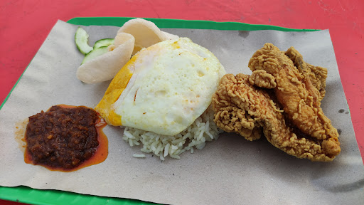 Bukit indah homemake nasi lemak Bukit indah homemake nasi lemak
