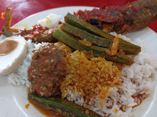 Restoran Paklong Ikan Bakar