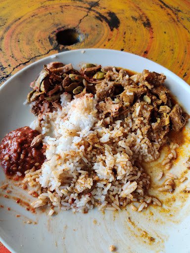Nasi Campur Pokok Asam