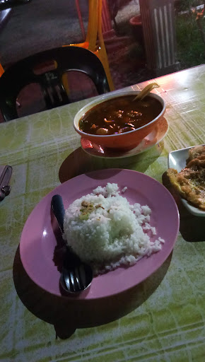 B'Cik Corner-Overloaded B'Cik Corner-Overloaded