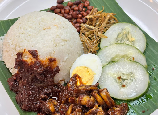 NASI LEMAK KAHWIN