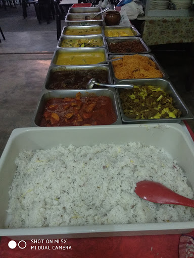 KEDAI MAKAN BAHIYAH NASI DAGANG AND BERLAUK