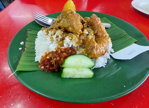 Kak Na Nasi Air & Masakan Panas Irama Harmoni