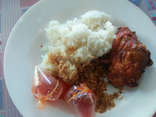 Aminah Pulut Ayam