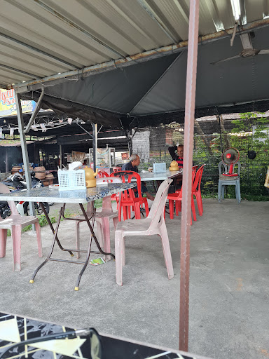 Nasi Lemak Kukus Berlauk