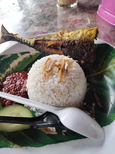 Ain & Family ( Asam Pedas) Ain & Family ( Asam Pedas)