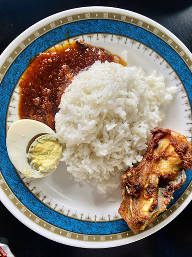 Warung AINA (1) Warung AINA (1)