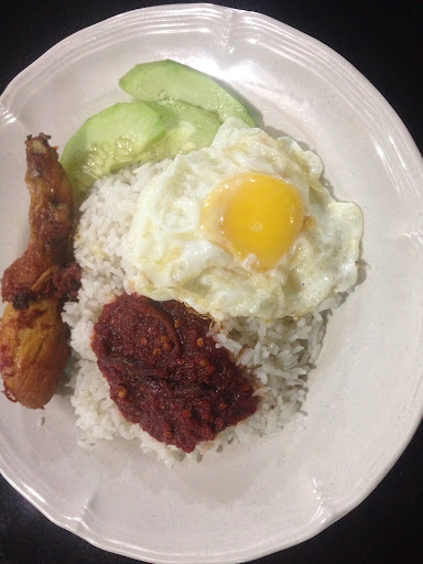 MZ Nasi Lemak Beserah 1998 Kompleks Makmur MZ Nasi Lemak Beserah 1998 Kompleks Makmur
