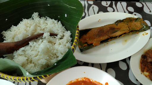 Nasi Padang Salera Bunda