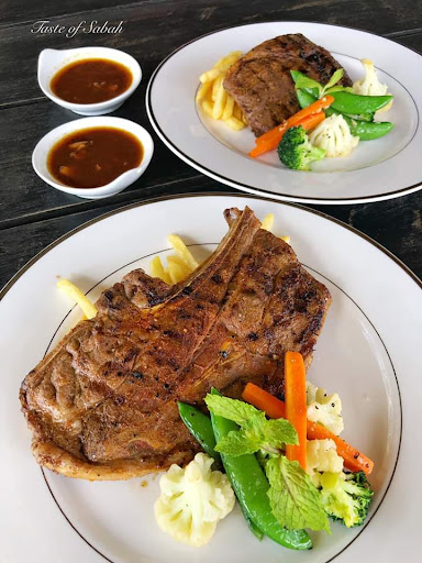 Beach Cafe Bar Kudat