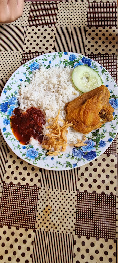 Warung Mak Poah