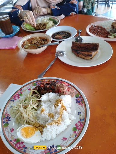 Restoran Mutiara Junjung Restoran Mutiara Junjung