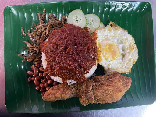 Nasi Lemak Apollo Pak Uda Nasi Lemak Apollo Pak Uda