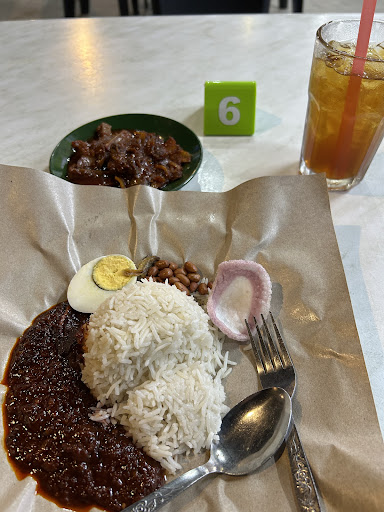 RESTORAN NASI LEMAK DAk JANGGUT