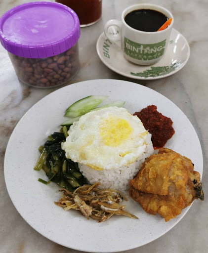 老麥椰漿飯 Nasi Lemak Lau Mai