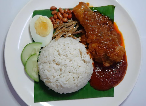 NASI LEMAK SOTONG KAK NGAH NASI LEMAK SOTONG KAK NGAH