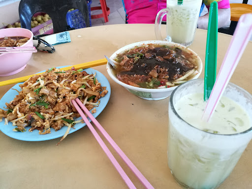 Balik Pulau Food Court