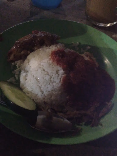Nasi Lemak Bomba
