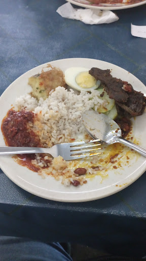 D'cempaka (sarapan pagi & tengahari, pelbagai masakan melayu)