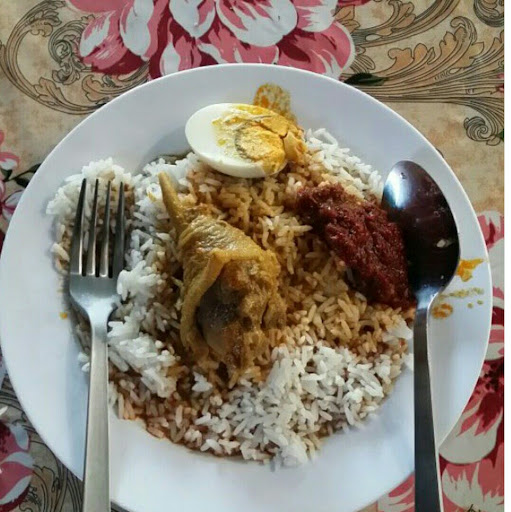 Nasi Lemak Salak & Nasi Ayam Sue Sodap