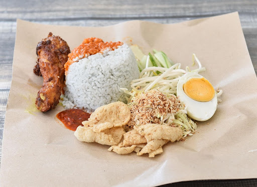 Warung pok lie wau bulan Warung pok lie wau bulan