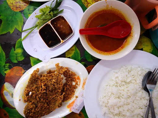 Kedai Bawal Goreng Power! Mercik!