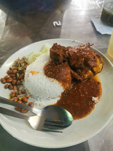 Omaq Char Koey Teow Omaq Char Koey Teow