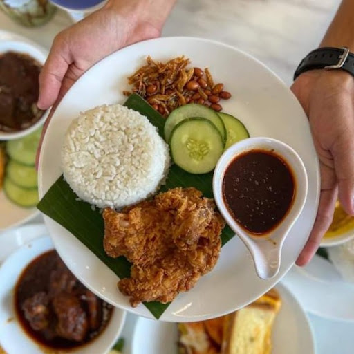 AYAM GEPUK PAK PI