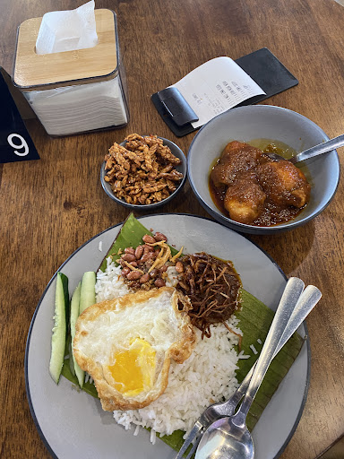 Big Leaf BLR @ Taman SEA