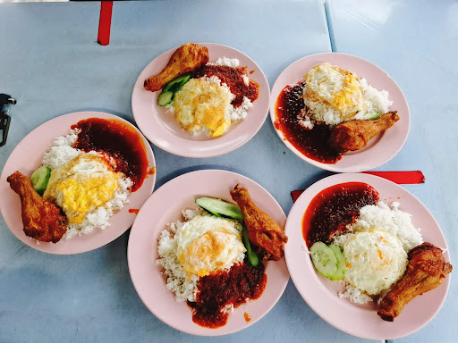 Kedai Makanan Dan Minuman VKK Nasi Lemak