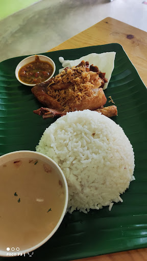 Restoran Nasi Ayam Penyet Mak Uda
