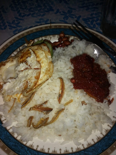 Rezoline Satay And Grill Kg Bongek