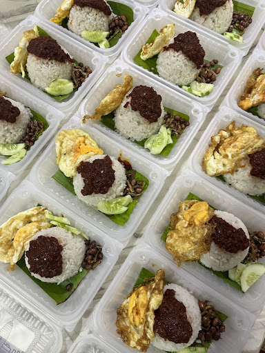 Nasi Lemak Mak Siti Nasi Lemak Mak Siti