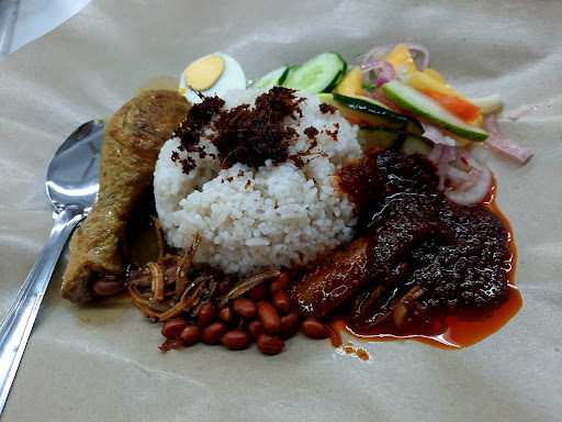 君君椰浆饭 Jun Jun Nasi Lemak