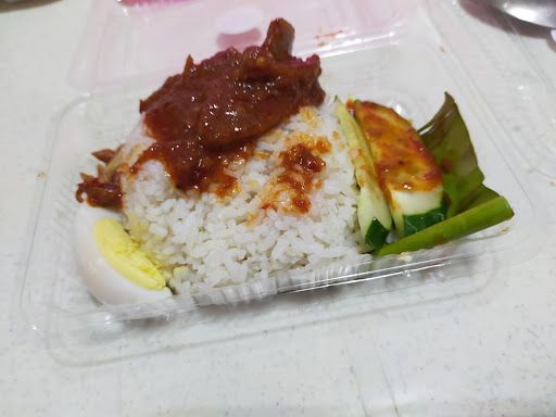 Gerai-gerai nasi lemak dan kuih Gerai-gerai nasi lemak dan kuih