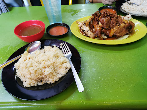Nasi Ayam Gemas Mustafah (Nasi Ayam Gemas Pak Mus Original) Nasi Ayam Gemas Mustafah (Nasi Ayam Gemas Pak Mus Original)
