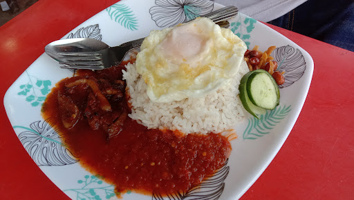 d' Tepian Sungai Restaurant, Teluk Intan, Perak.