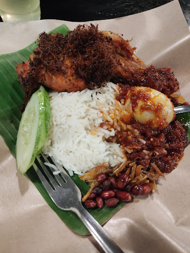 Nasi Lemak 7 Malam