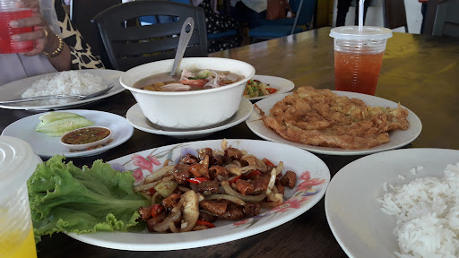 Kedai Makan Kak Za Perut Goreng Air Asam