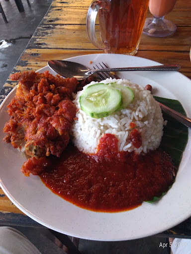 Nasi Lemak Panas Peserai