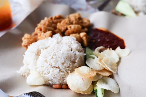 Manmila Nasi Lemak Panas Manmila Nasi Lemak Panas