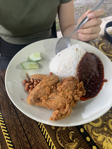 Nasi lemak Mak B