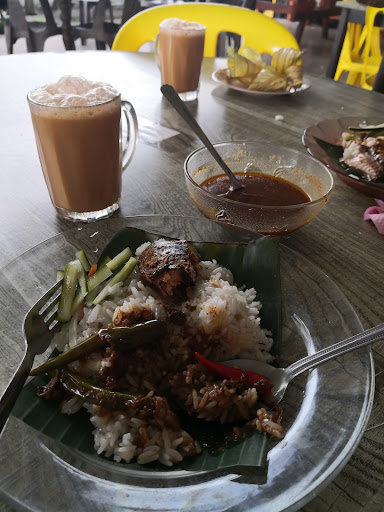 Kedai Makan Teh Yah Nasi Dagang Kemaman