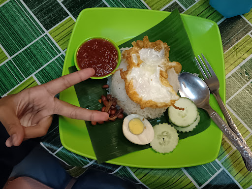 NASI LEMAK KUKUS BENTONG NASI LEMAK KUKUS BENTONG