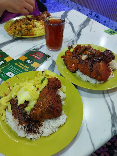 NASI LEMAK ROYALE SIGNATURE NILAI NASI LEMAK ROYALE SIGNATURE NILAI