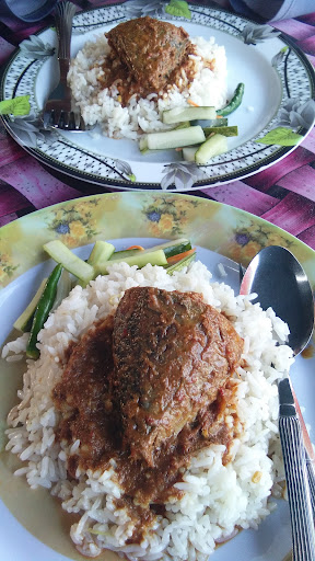Nasi Dagang Terengganu (Warung Seeh)