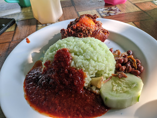 Pokok Cerry Nasi Lemak