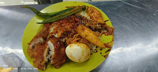 Nasi Lemak Royale Jalil Nasi Lemak Royale Jalil