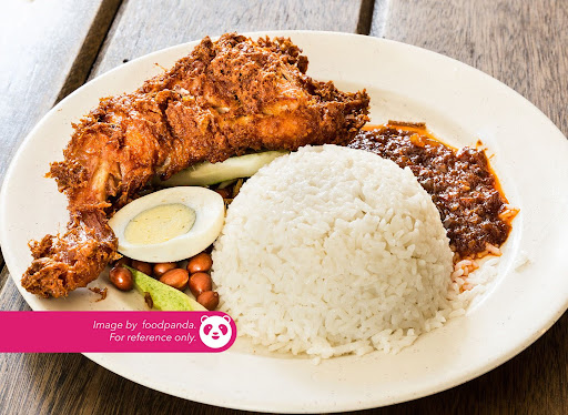 Nasi lemak City delight fried chicken Nasi lemak City delight fried chicken